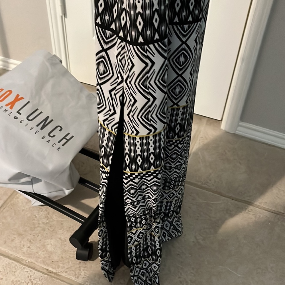 Long patterned maxi dress - Picture 5 of 5